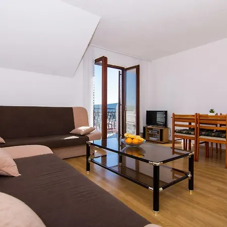 Jozic Apartman Seget Vranjica