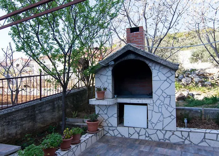 Jozic Apartman *