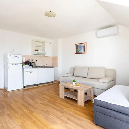 Apartament Jozic *