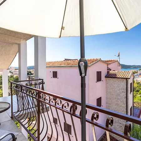 Jozic Apartament Seget Vranjica
