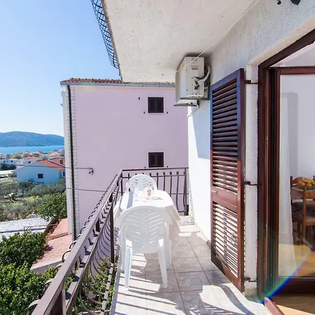 Jozic Apartment Seget Vranjica